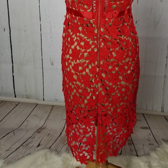 EVENING V NECK CROCHET DRESS - Picture 3 of 5